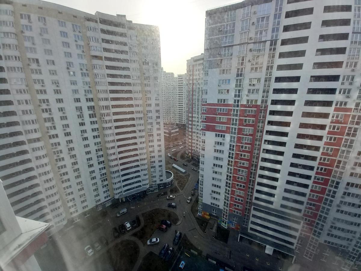 Smart Apartments Drahomanova 2А Kiev Exterior foto